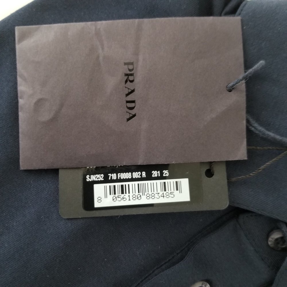 Prada Polo - Picture 5 of 7